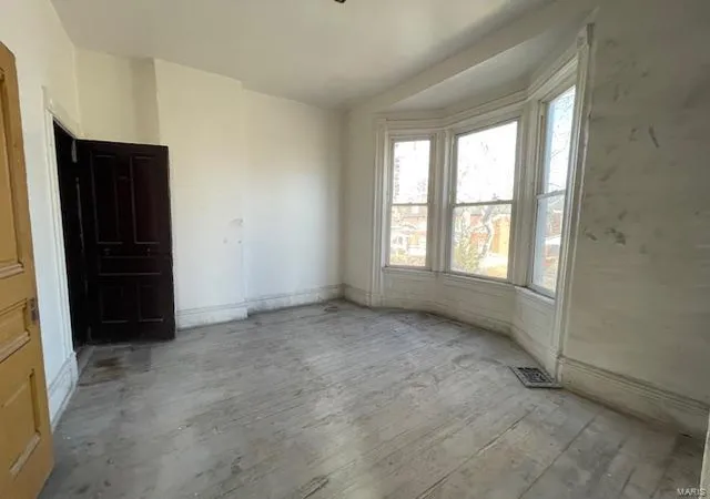 Photo 3 of Single Family Residence at 4438 Enright Ave, Saint Louis, MO 63108 | MLS# MIS24076954 |  | Sold on 2025-03-03