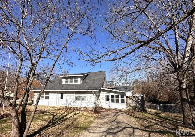 Homes for sale in Mountain View, MO | 401 N Pine, Mountain View, MO 65548 | MLS# MIS24077242