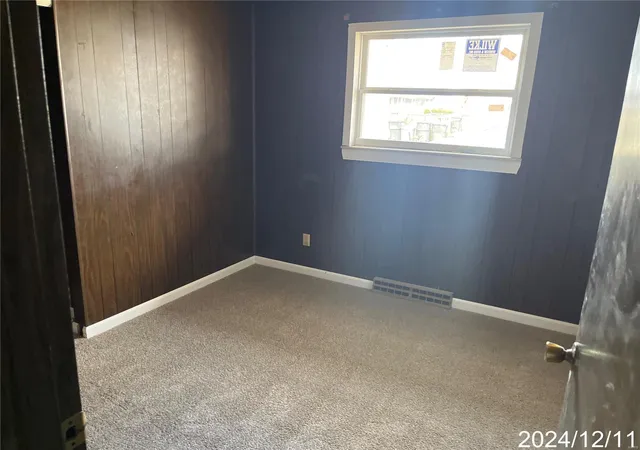 Photo 3 of Single Family Residence at 328 Donald Ave, Saint Charles, MO 63301 | MLS# MIS24078528 |  | Sold on 2025-02-19