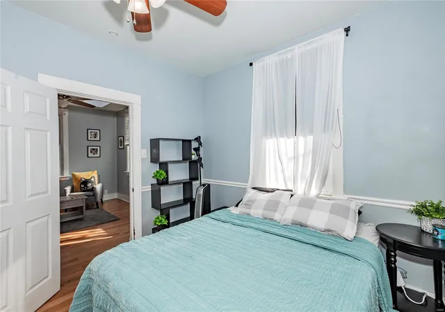 Photo 4 of Single Family Residence at 1301 Wachtel Ave, Saint Louis, MO 63125 | MLS# MIS24078549 |  | Sold on 2025-01-28