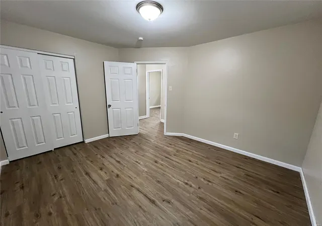 Photo 3 of Single Family Residence at 801 Neighbor Ln, Saint Louis, MO 63137 | MLS# MIS24078576 | | Sold on 2025-04-04