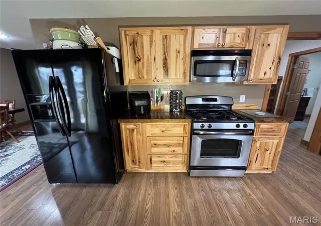 Photo 4 of Single Family Residence at 301 W Summer St, Monroe City, MO 63456 | MLS# MIS24078582 | | Sold on 2025-06-27