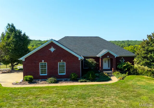Homes for sale in Rosebud, MO | 9445 Hwy An, Rosebud, MO 63091 | MLS# MIS24078867