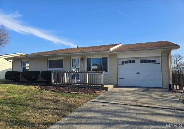 Single Family Residence at 7705 Redbird Lane, Godfrey, IL 62035 | MLS# MIS24078907 | | Sold on 2025-07-23