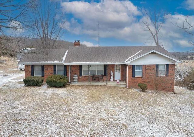Photo 1 of Farm at 1330 Schneider Rd, Bland, MO 65014 | MLS# MIS25000344 |  | Sold on 2025-05-23