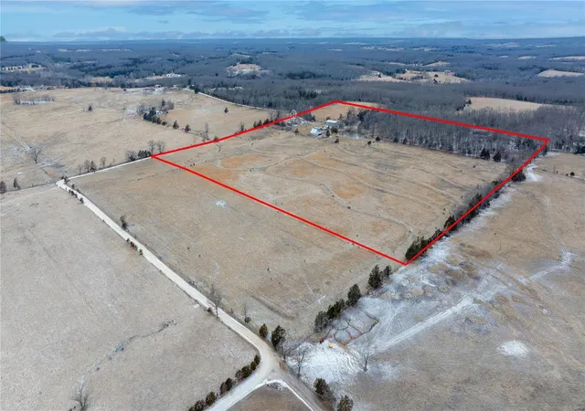 Photo 3 of Farm at 1330 Schneider Rd, Bland, MO 65014 | MLS# MIS25000344 |  | Sold on 2025-05-23