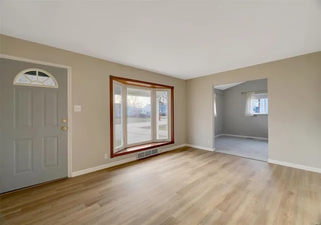 Photo 4 of Single Family Residence at 9511 Bobmar Dr, Saint Louis, MO 63123 | MLS# MIS25000444 | | Sold on 2025-02-03