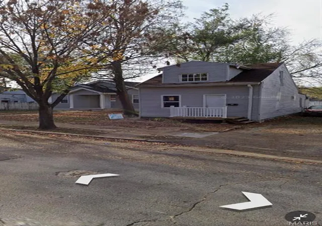 Single family home for sale at 7711 Minnesota Ave, Saint Louis, MO 63111 | MLS# MIS25000494 | Listing updated on 2025-10-16