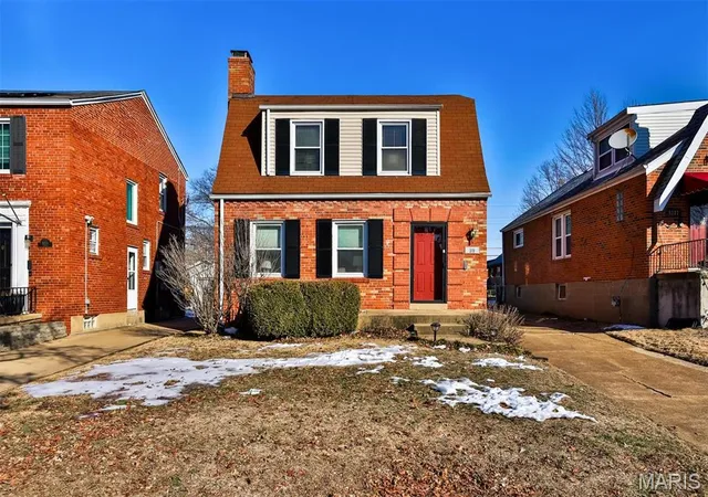 Single Family Residence at 5731 Pernod Ave, Saint Louis, MO 63139 | MLS# MIS25000726 | | Sold on 2025-04-18