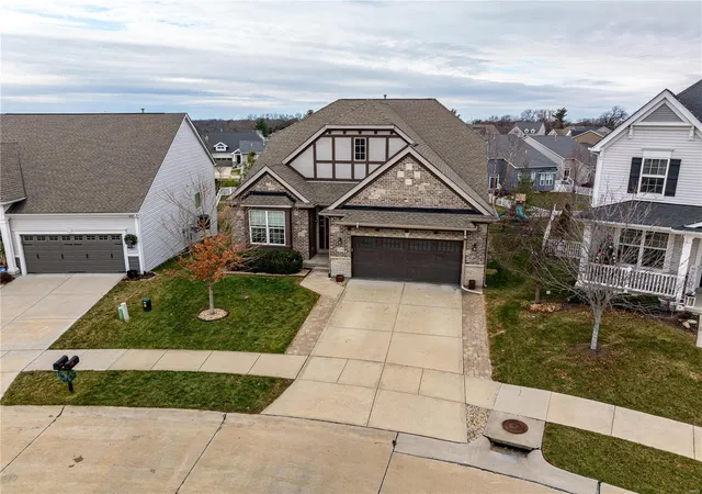 Photo 2 of Single Family Residence at 2329 Banon Dr, Saint Charles, MO 63301 | MLS# MIS25000822 | | Sold on 2025-02-19