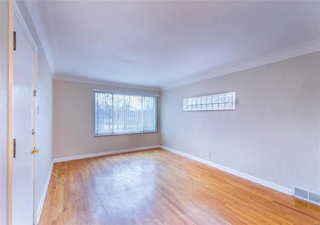 Photo 4 of Multi Family at 7112 Jamieson Ave, Saint Louis, MO 63109 | MLS# MIS25000987 | | Sold on 2025-03-25