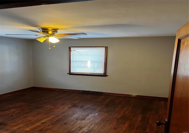 Photo 2 of Single Family Residence at 156 Fermo Ave, Saint Louis, MO 63135 | MLS# MIS25001285 | | Sold on 2025-02-14