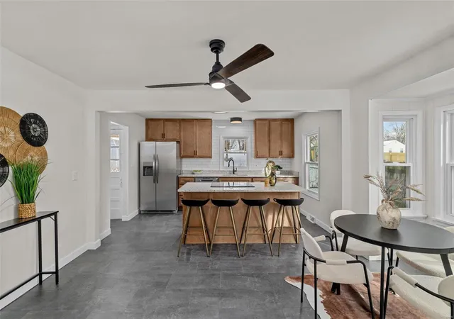 Photo 3 of Single Family Residence at 1720 Gallaher Ave, Saint Charles, MO 63301 | MLS# MIS25001476 | | Sold on 2025-02-06