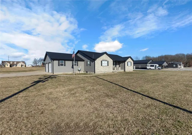 Photo 2 of Single Family Residence at 32936 County Rd 207, Advance, MO 63730 | MLS# MIS25001552 | | Sold on 2025-04-03