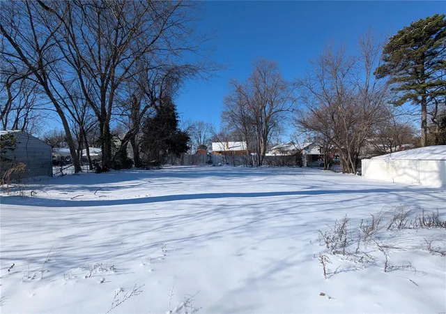 Photo 4 of Single Family Residence at 3347 Wismer Rd, Saint Ann, MO 63074 | MLS# MIS25001638 | | Sold on 2025-04-14