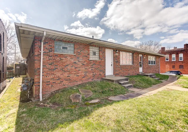 Photo 1 of Multi Family at 3222 Chippewa St, Saint Louis, MO 63118 | MLS# MIS25001681 | | Sold on 2025-05-09