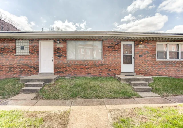 Photo 2 of Multi Family at 3222 Chippewa St, Saint Louis, MO 63118 | MLS# MIS25001681 | | Sold on 2025-05-09