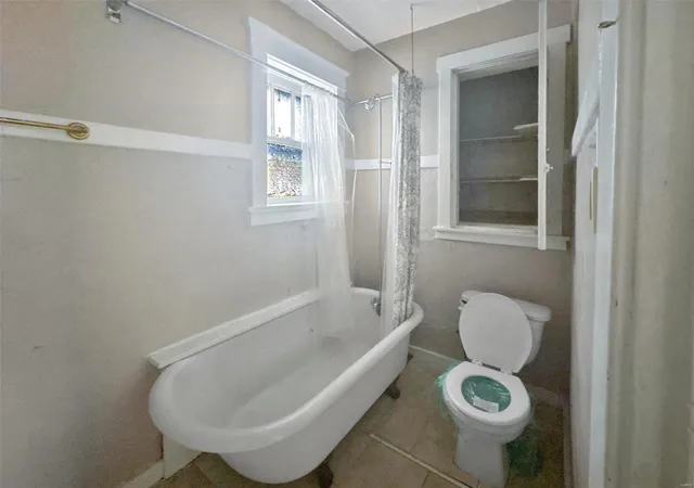 Photo 4 of Multi Family at 7117 Rabenberg Pl, Saint Louis, MO 63143 | MLS# MIS25001711 | | Sold on 2025-05-09