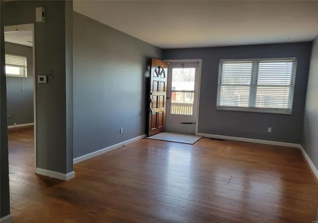 Photo 1 of Multi Family at 210 Carrington, Saint Louis, MO 63125 | MLS# MIS25002056 |  | Sold on 2025-03-13