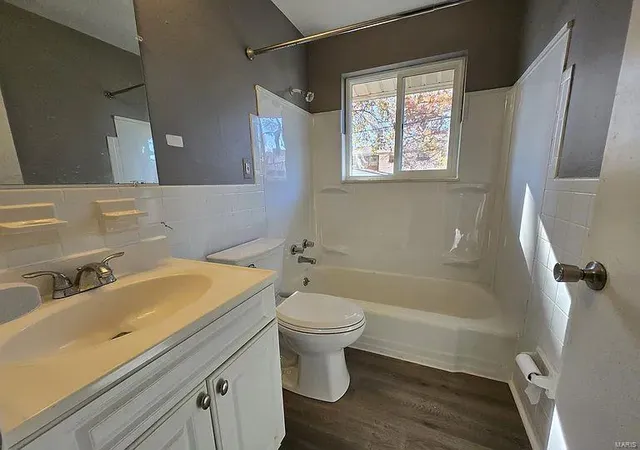 Photo 3 of Multi Family at 210 Carrington, Saint Louis, MO 63125 | MLS# MIS25002056 |  | Sold on 2025-03-13
