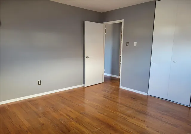 Photo 4 of Multi Family at 210 Carrington, Saint Louis, MO 63125 | MLS# MIS25002056 |  | Sold on 2025-03-13