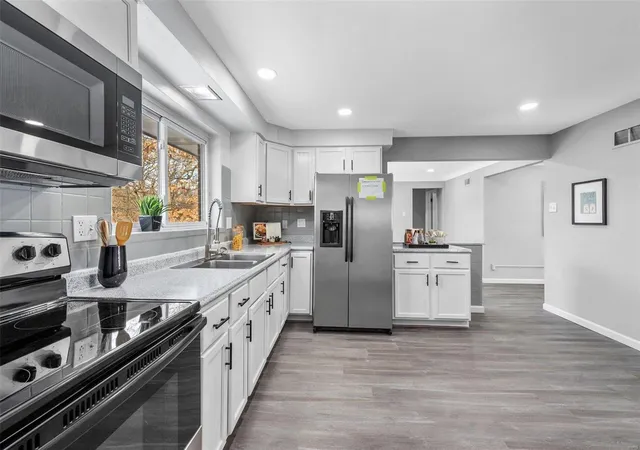 Photo 3 of Single Family Residence at 4125 Oreon Ave, Saint Louis, MO 63121 | MLS# MIS25002085 | | Sold on 2025-03-27