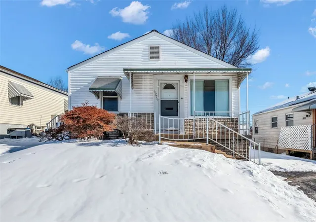Photo 1 of Single Family Residence at 3270 Volo Ave, Saint Louis, MO 63139 | MLS# MIS25002096 |  | Sold on 2025-02-21