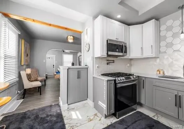 Photo 3 of Single Family Residence at 6223 Westerhoff Ave, Saint Louis, MO 63121 | MLS# MIS25002136 |  | Sold on 2025-02-28