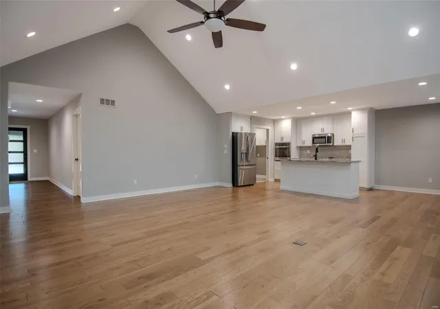Photo 5 of Single Family Residence at 12567 Rock Hill Rd, Holts Summit, MO 65043 | MLS# MIS25002158 | | Sold on 2025-04-17