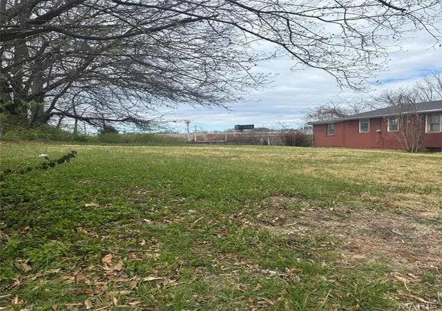 Photo 3 of Land at 8015 Hicks Ave, Saint Louis, MO 63117 | MLS# MIS25002537 | | Sold on 2025-07-03