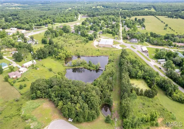 Homes for sale in Phillipsburg, MO | Tbd W Pine St, Phillipsburg, MO 65722 | MLS# MIS25002555