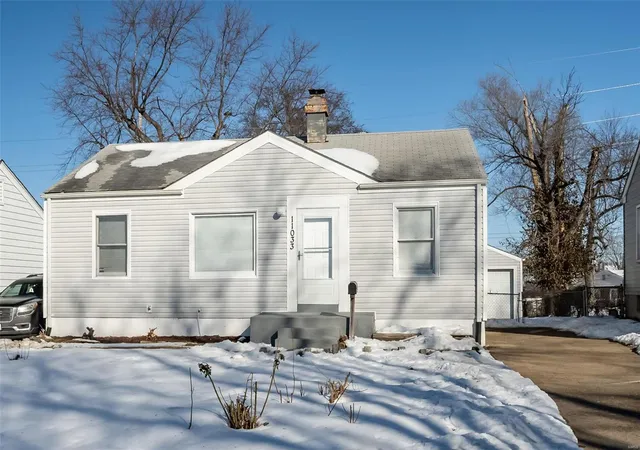 Photo 1 of Single Family Residence at 11033 Saint Pius Ln, Saint Ann, MO 63074 | MLS# MIS25002606 | | Sold on 2025-02-18