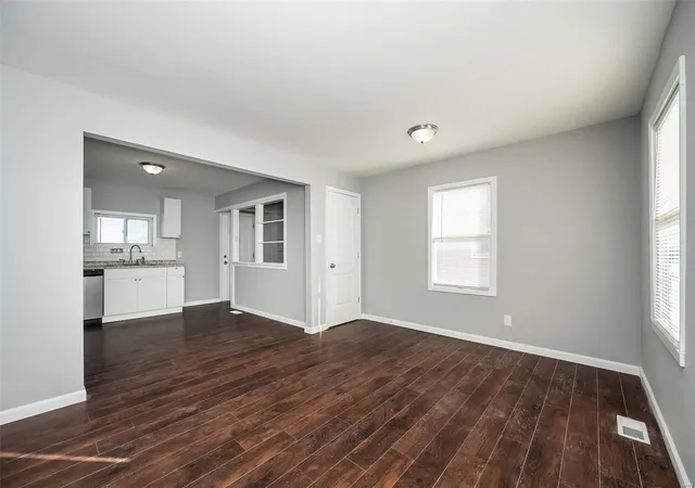 Photo 3 of Single Family Residence at 11033 Saint Pius Ln, Saint Ann, MO 63074 | MLS# MIS25002606 | | Sold on 2025-02-18