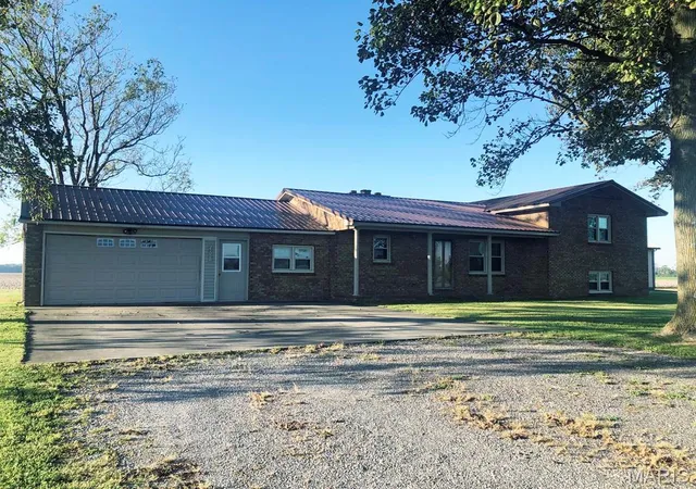 Photo 2 of Single Family Residence at 25096 State Hwy 114, Essex, MO 63846 | MLS# MIS25002628 | | Sold on 2025-06-27