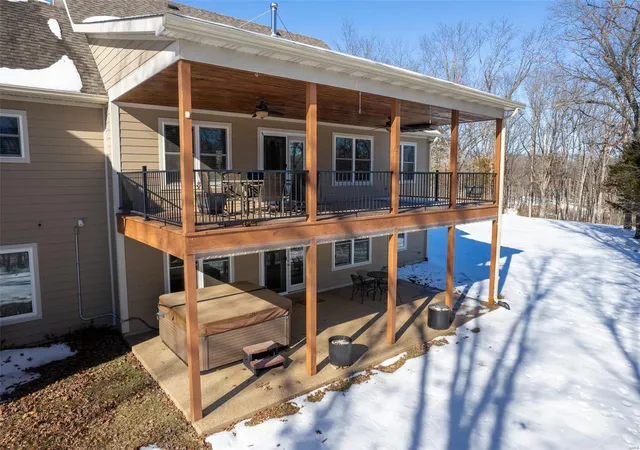 Photo 2 of Farm at 31185 Peaceful Ridge Ln, Jonesburg, MO 63351 | MLS# MIS25002940 | | Sold on 2025-02-21