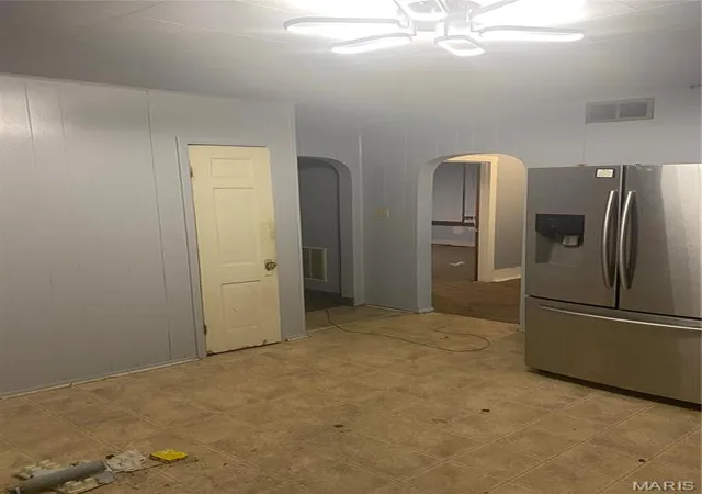 Photo 2 of Single Family Residence at 845 Mildred Ave, East Saint Louis, IL 62206 | MLS# MIS25003007 | | Sold on 2025-07-29