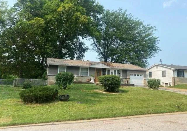 Single Family Residence at 539 Topaz Ave, Saint Louis, MO 63137 | MLS# MIS25003242 | | Sold on 2025-05-09