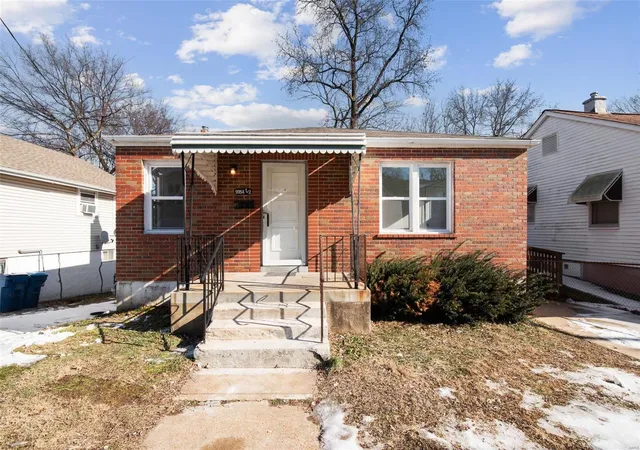 Single Family Residence at 9954 Lark Ave #1/2, Saint Louis, MO 63125 | MLS# MIS25003573 | | Sold on 2025-04-30