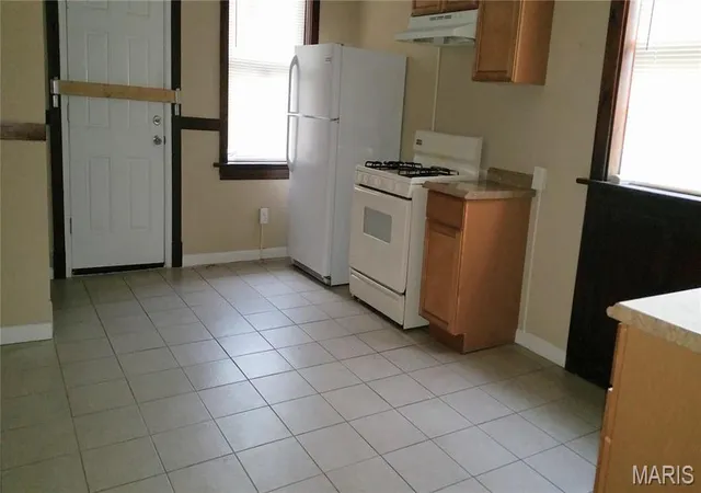 Photo 4 of Multi Family at 4015 California Ave, Saint Louis, MO 63118 | MLS# MIS25003762 | | Sold on 2025-07-18