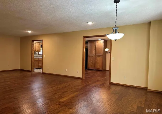 Photo 3 of Single Family Residence at 17264 Cedar Hills Dr, Dexter, MO 63841 | MLS# MIS25003896 |  | Sold on 2025-10-01