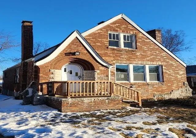 Single Family Residence at 3830 Lawler Dr, Saint Louis, MO 63121 | MLS# MIS25003912 | | Sold on 2025-04-30
