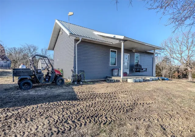 Photo 4 of Single Family Residence at 52 Earnestville Rd, Long Lane, MO 65590 | MLS# MIS25004018 |  | Sold on 2025-05-12