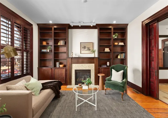 Photo 4 of Single Family Residence at 4552 Gibson Ave, Saint Louis, MO 63110 | MLS# MIS25004075 |  | Sold on 2025-03-20