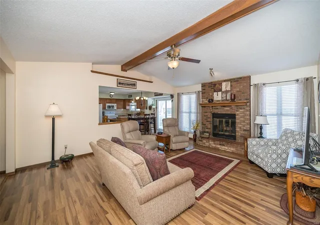 Photo 3 of Single Family Residence at 773 Bear Mountain Dr, Saint Peters, MO 63376 | MLS# MIS25004289 | | Sold on 2025-04-04