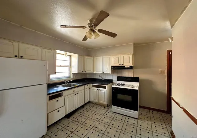 Photo 4 of Single Family Residence at 5510 Mclaran Ave, Saint Louis, MO 63136 | MLS# MIS25004644 | | Sold on 2025-04-21
