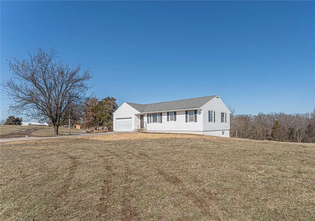 Photo 1 of Single Family Residence at 1089 Hwy 100, Morrison, MO 65061 | MLS# MIS25004646 | | Sold on 2025-06-06