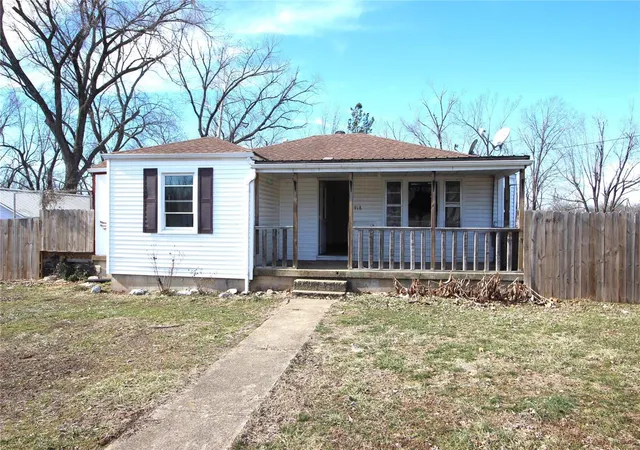 Photo 1 of Single Family Residence at 918 Andrews St, Fredericktown, MO 63645 | MLS# MIS25004745 | | Sold on 2025-03-19