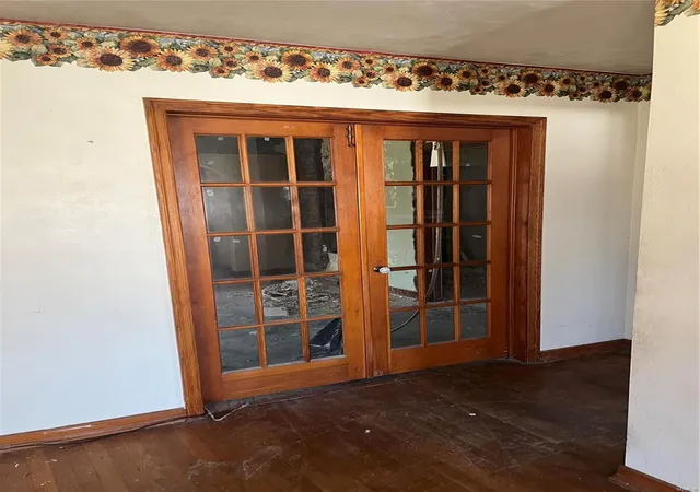 Photo 5 of Single Family Residence at 710 Marshall, Fredericktown, MO 63645 | MLS# MIS25004834 | | Sold on 2025-02-24