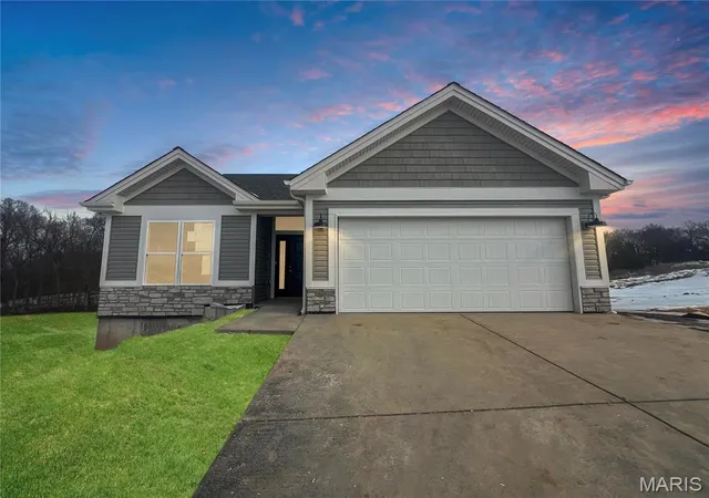 1st image of 89 Fiddler's Close #89 STB, Washington, MO 63090 | MLS# MIS25004849