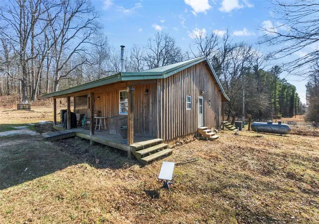 Photo 2 of Single Family Residence at 1395 Madison 311, Marquand, MO 63655 | MLS# MIS25004856 | | Sold on 2025-04-04